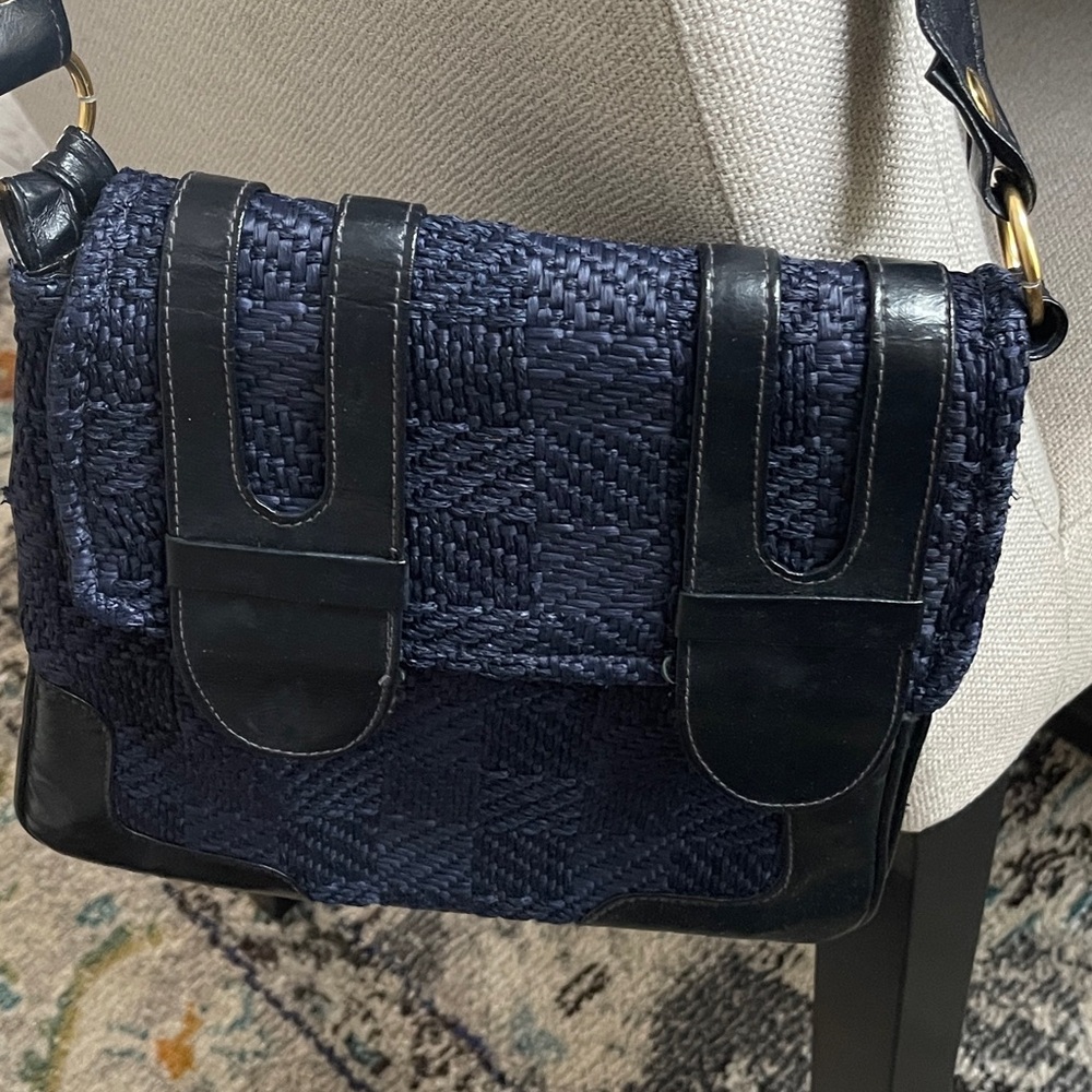 Vintage Simon of New York Elegant Navy purse